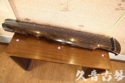 克孜勒苏柯尔克孜自治州●久音古琴  ●臻品推荐20230720 [犀牛皮纹伏羲式]