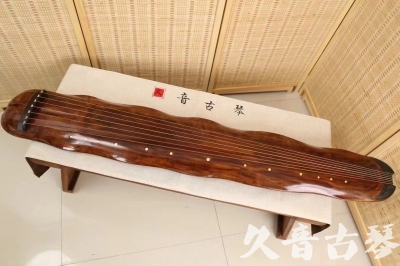 克孜勒苏柯尔克孜自治州●久音古琴  ●今日推荐20240831  【断纹蕉叶】