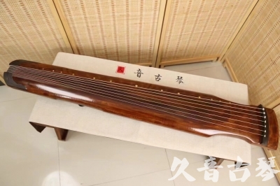 克孜勒苏柯尔克孜自治州●久音古琴  ●今日推荐 20240913 [断纹仲尼式]